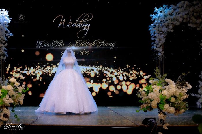 Tuyển tập váy cưới sang trọng tại Camile Bridal