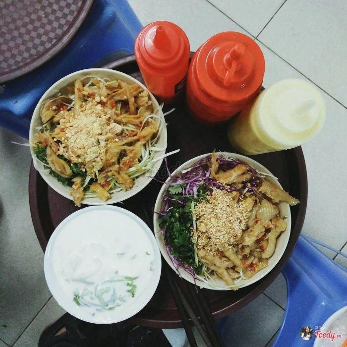 Chè Xoan Quán - Không gian ấm cúng giữa lòng phố cổ