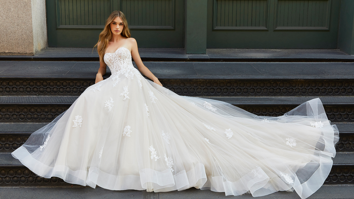 BST váy cưới đẳng cấp tại Sue Ann Bridal