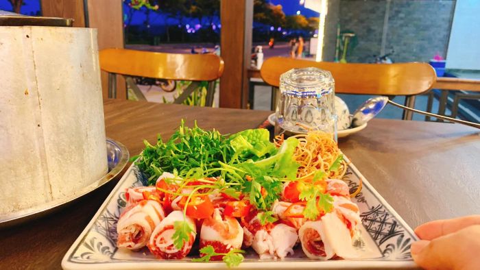 Không gian tiệc tùng sôi động tại Nhà Hàng HongKong - Ảnh 3