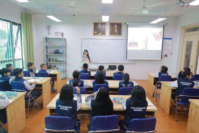 Thư viện hình ảnh hoạt động giáo dục đa dạng tại Archimedes Đông Anh