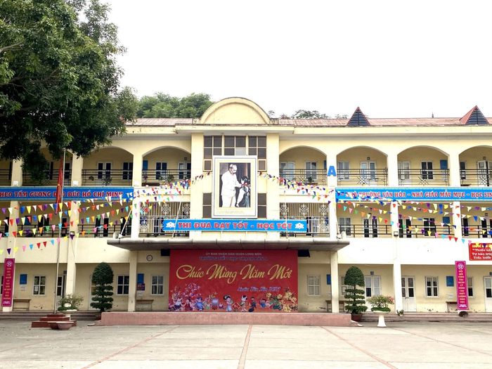 Hình ảnh nổi bật về cơ sở vật chất Trường Tiểu học Thạch Bàn A