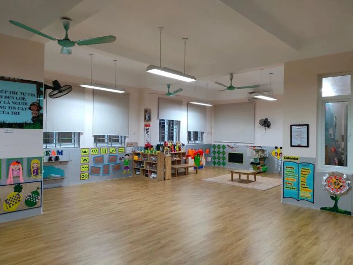 Hoạt động học tập sáng tạo của các bé tại Trường Mầm non 8/3