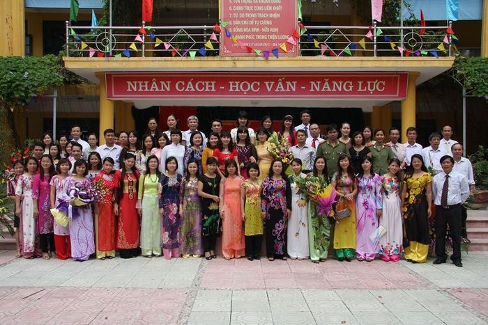 Trường THPT Đại Mỗ hình ảnh 1