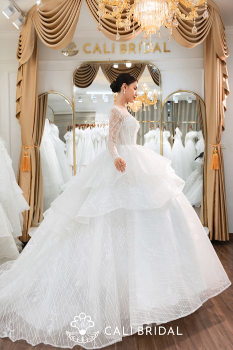 BST váy cưới lộng lẫy tại Mimosa Wedding