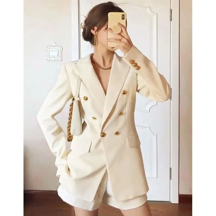 Những set đồ ấn tượng từ Thư Umii Shop
