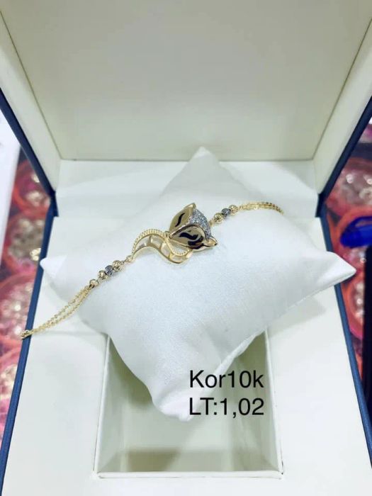 Không gian nội thất sang trọng tại Vàng Bạc Phú Thiện – Ảnh 2