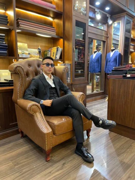 Hình ảnh trang phục nam lịch lãm tại Cao Tailor