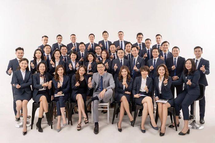 Veston cao cấp may đo chuẩn phom từ Nam Nguyễn
