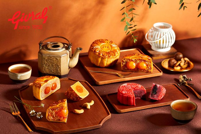Hình ảnh bánh Trung thu Givral Bakery