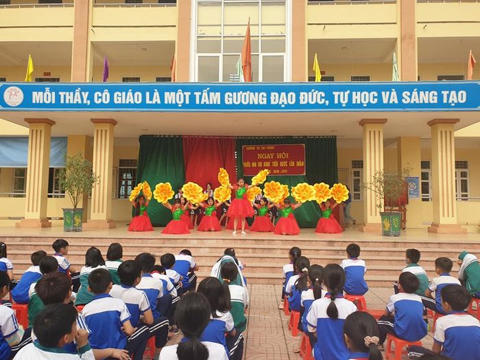 Hình ảnh hoạt động ngoại khóa sôi nổi tại Trường Tiểu học Cao Thành