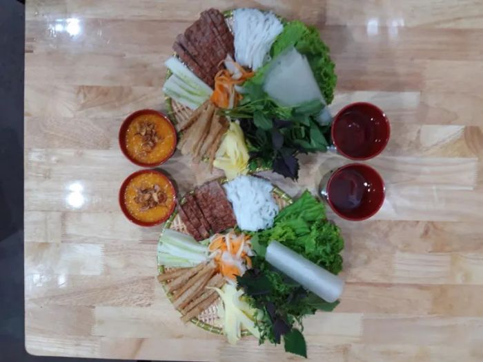 Nem Nướng Tâm Việt - Đặc Sản Nem Nướng Được Mọi Người Yêu Thích