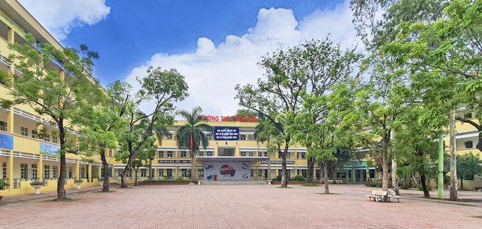 Hình ảnh đẹp về ngôi trường THPT Yên Hòa - Nơi chắp cánh những ước mơ