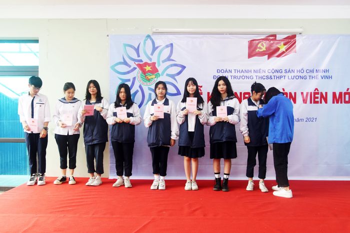 Hình ảnh toàn cảnh khuôn viên trường THCS & THPT Lương Thế Vinh