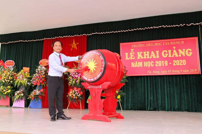 Hoạt động học tập tại Trường Tiểu học Tây Đằng B - Môi trường giáo dục năng động, sáng tạo