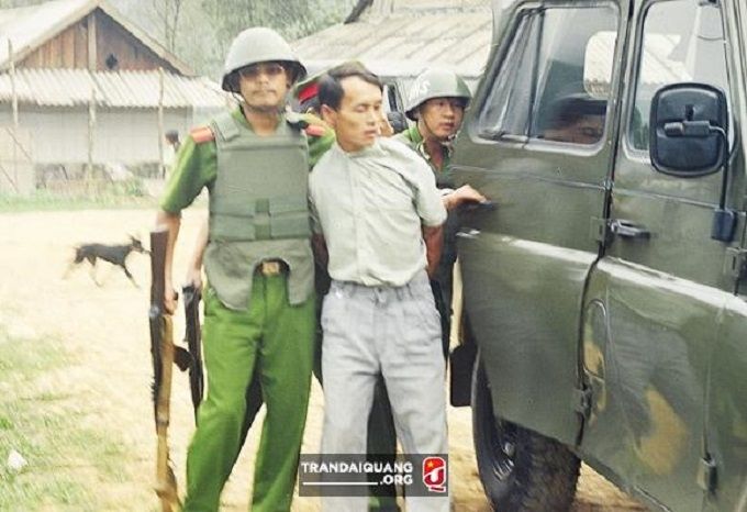 Lý Giống Minh: Mua xe Land Cruiser với bao tải tiền ảnh 1