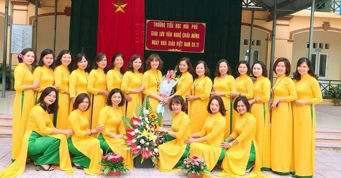 Hình ảnh khuôn viên xanh mát tại Trường Tiểu học Hòa Phú