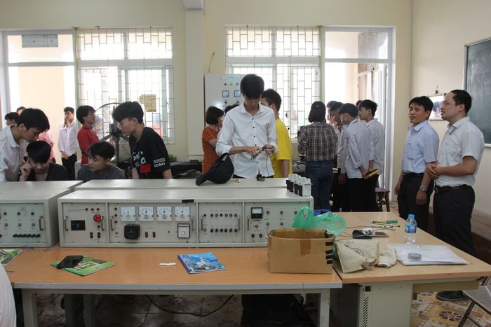 Ảnh chân dung Trường THCS Vân Hòa - góc nhìn nghệ thuật số 2