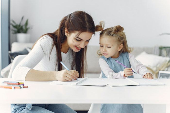 Hình ảnh Gia Sư Nhật Anh – Minh chứng cho sự chuyên nghiệp và tận tâm (ảnh 2)