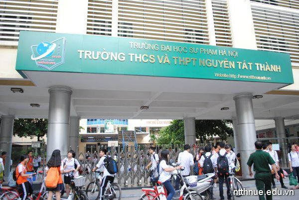 Hình ảnh ấn tượng về THCS & THPT Nguyễn Tất Thành - Nơi chắp cánh tri thức