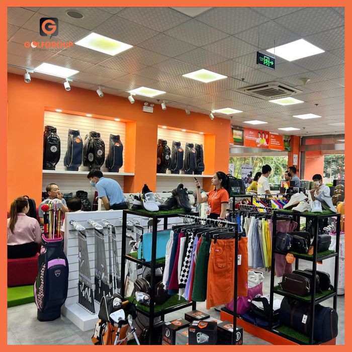 Hình ảnh độc quyền về bộ sưu tập sản phẩm cao cấp tại GolfGroup