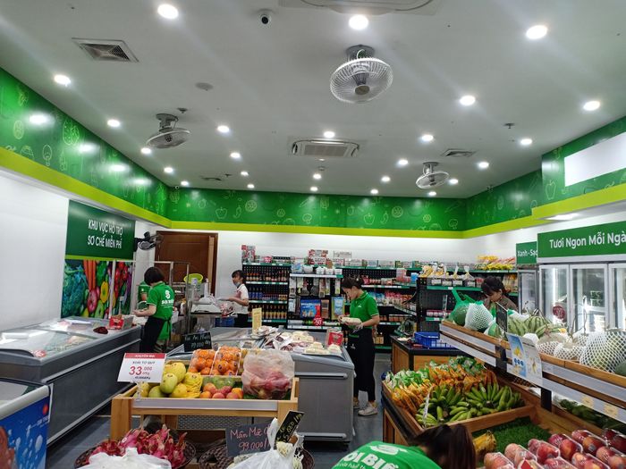 Không gian mua sắm hiện đại tại Sói Biển