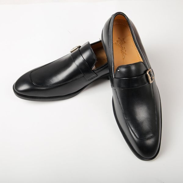 Không gian trưng bày sang trọng tại FTT Leather - Ảnh 1