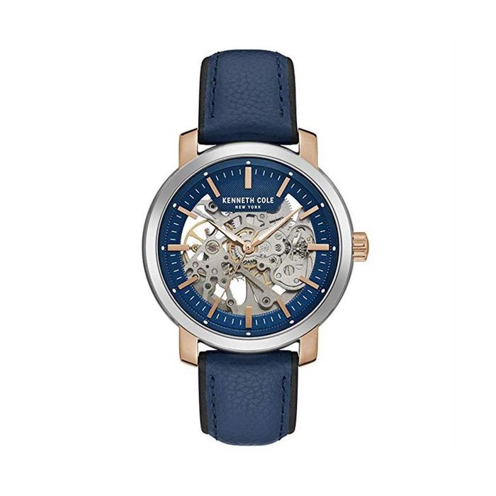 Không gian trưng bày tinh tế tại PNJ Watch
