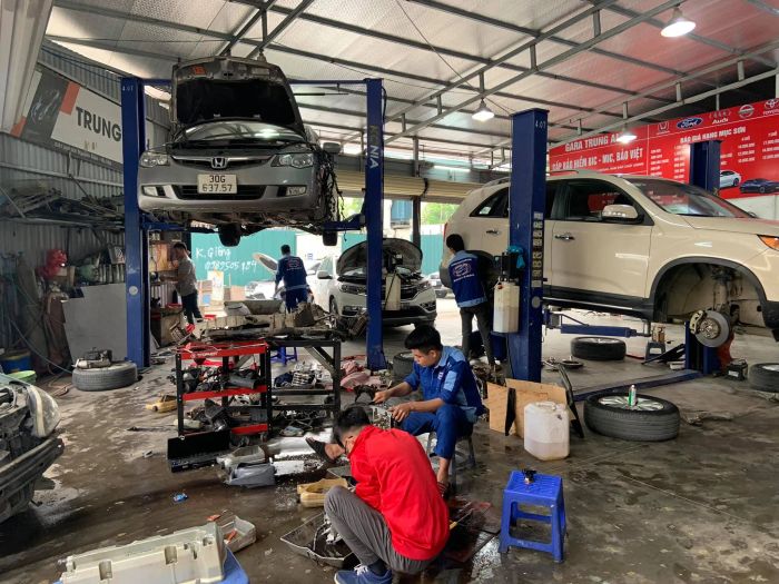 Quy trình sơn phục hồi chuyên nghiệp tại Gara Ôtô Trung Anh