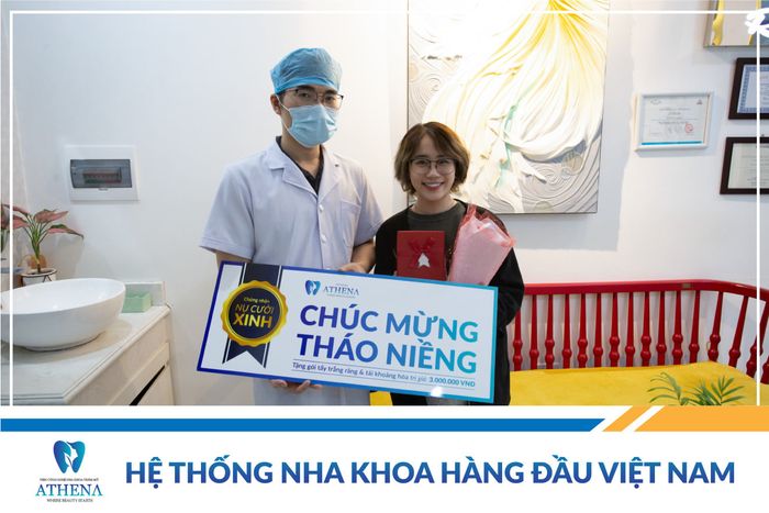 Hình ảnh cơ sở vật chất hiện đại và không gian sang trọng tại Nha Khoa Athena