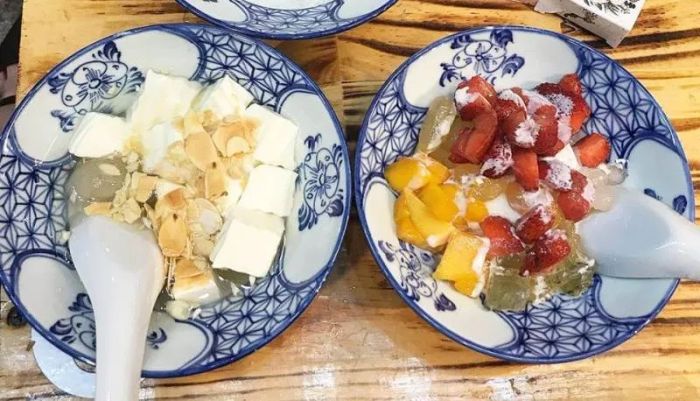 Không gian ấm cúng cùng món chè đặc trưng tại nhà Suvy