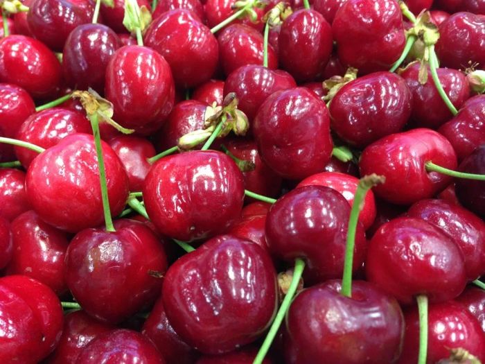 Không gian mua sắm sang trọng tại Fruits 247 Hà Nội
