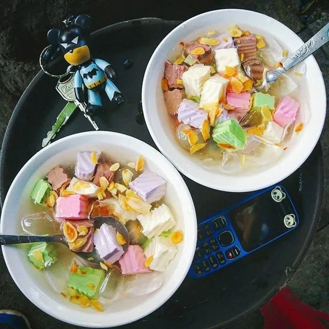 Hình ảnh chè khúc bạch thơm ngon tại quán