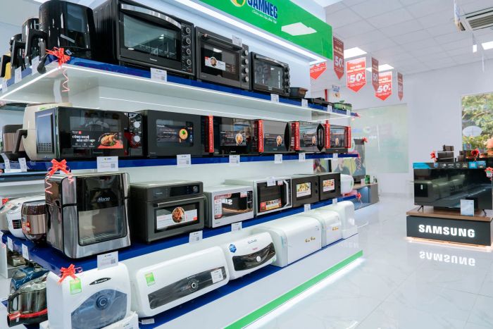 Hình ảnh trưng bày sản phẩm tại Samnec Điện Máy