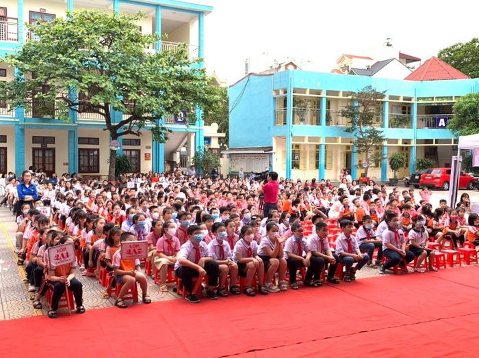Ảnh 1: Toàn cảnh Trường Tiểu học Nguyễn Văn Tố với kiến trúc khang trang, hiện đại