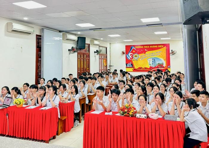Trường THCS Hoàng Diệu - Hình ảnh 1