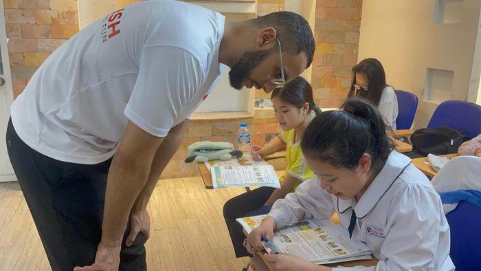 Hoạt động ngoại khóa sôi nổi tại EZ English
