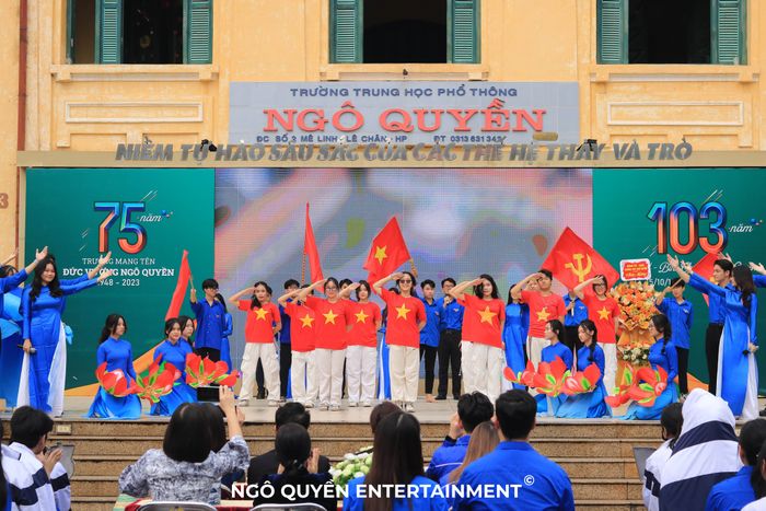 Hình ảnh kiến trúc cổ kính Trường THPT Ngô Quyền