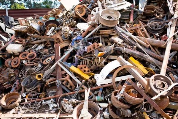 Hình ảnh hoạt động thu mua phế liệu của Thiên Phú Lộc