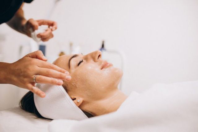Trị mụn và làm đẹp da chuyên nghiệp tại các spa Quận Sơn Trà, Đà Nẵng