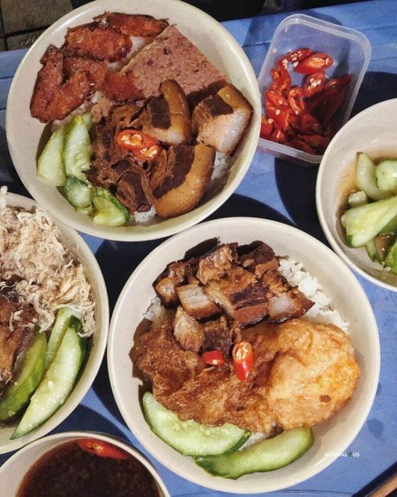 Hình ảnh Xôi Cô Tám - Bữa sáng đậm chất Hải Phòng