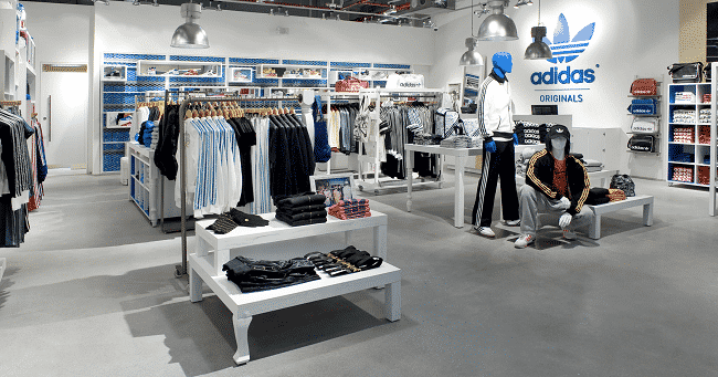 Shop giày Adidas chính hãng TPHCM - Vạn Hạnh Mall
