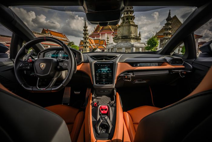 Lamborghini Temerario 3.jpg
