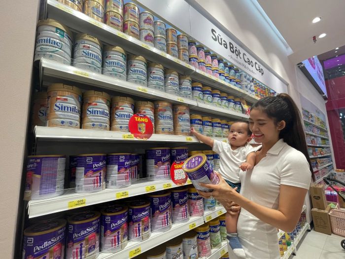 Không gian mua sắm hiện đại tại Siêu Thị Con Cưng