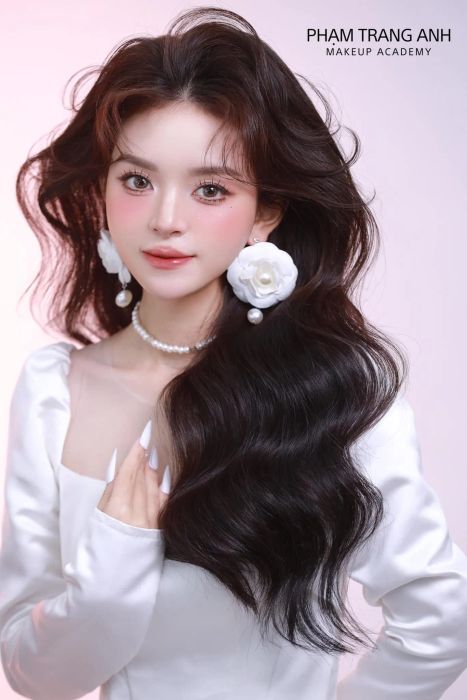 Hình ảnh Học viện Trang điểm Phạm Trang Anh