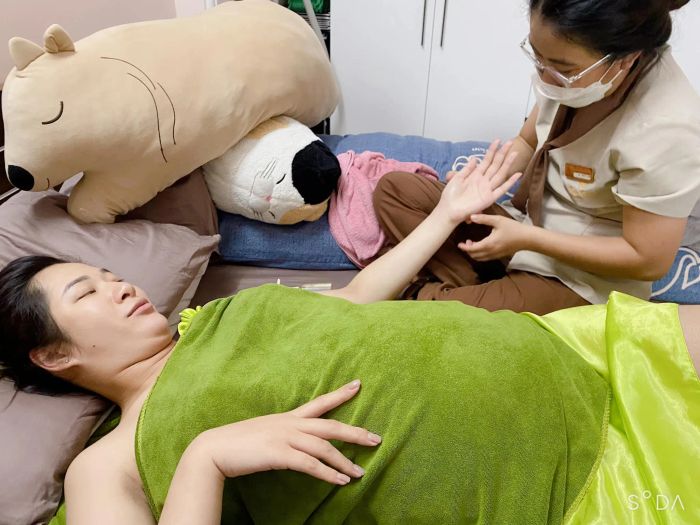Không gian chăm sóc mẹ và bé tại Mom Care Spa Hải Phòng