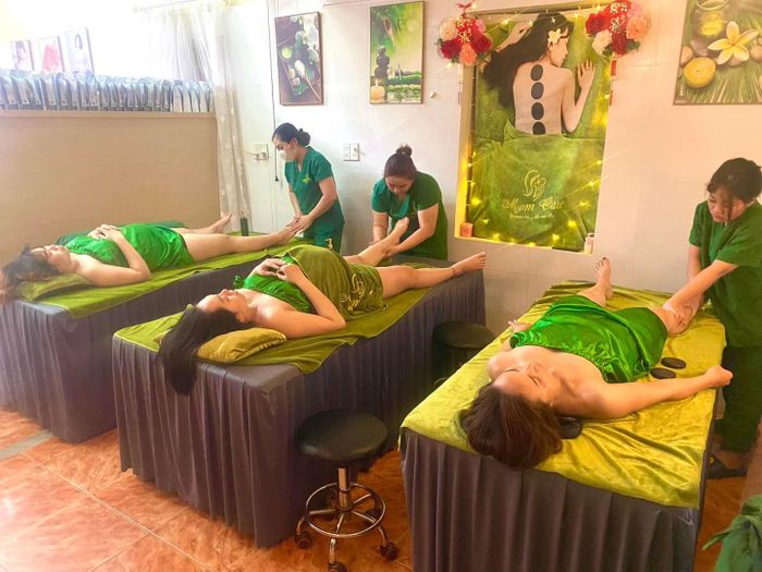 Không gian sang trọng và tiện nghi tại Momcare Spa