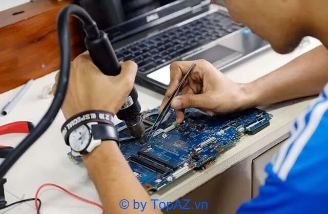 Hoàng Tiến Computer tự hào là đơn vị có thể khắc phục mọi sự cố máy tính từ cơ bản đến phức tạp nhất