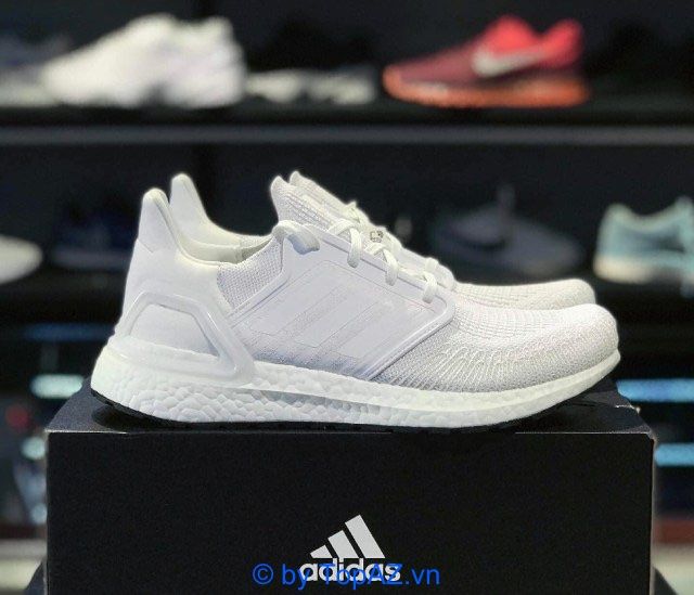 K.B Sneaker Store tự hào là một trong những địa chỉ sneaker uy tín bậc nhất TP.HCM