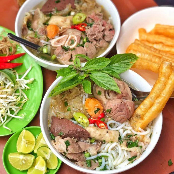 Bún bò Huế O Huyền ảnh 1